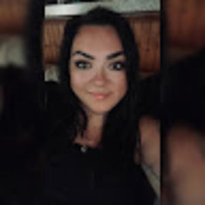 Meet your Posher, Kacey